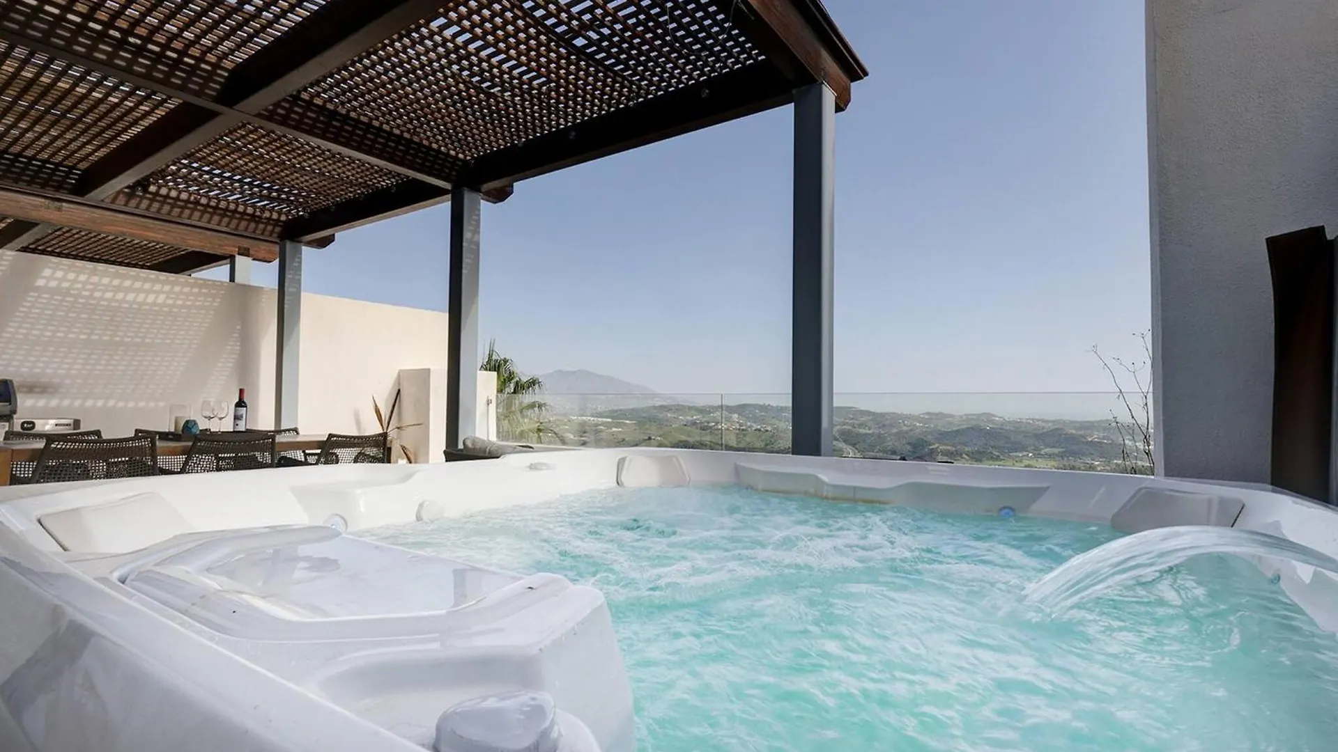 102 La Cala Hills Club 2 Bed Duplex Penthouse Sea Views And Hot Tub For Hire 35Eur Per Night Appartement
