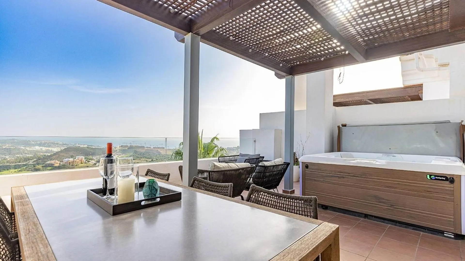 Apartmán 102 La Cala Hills Club 2 Bed Duplex Penthouse Sea Views And Hot Tub For Hire 35Eur Per Night