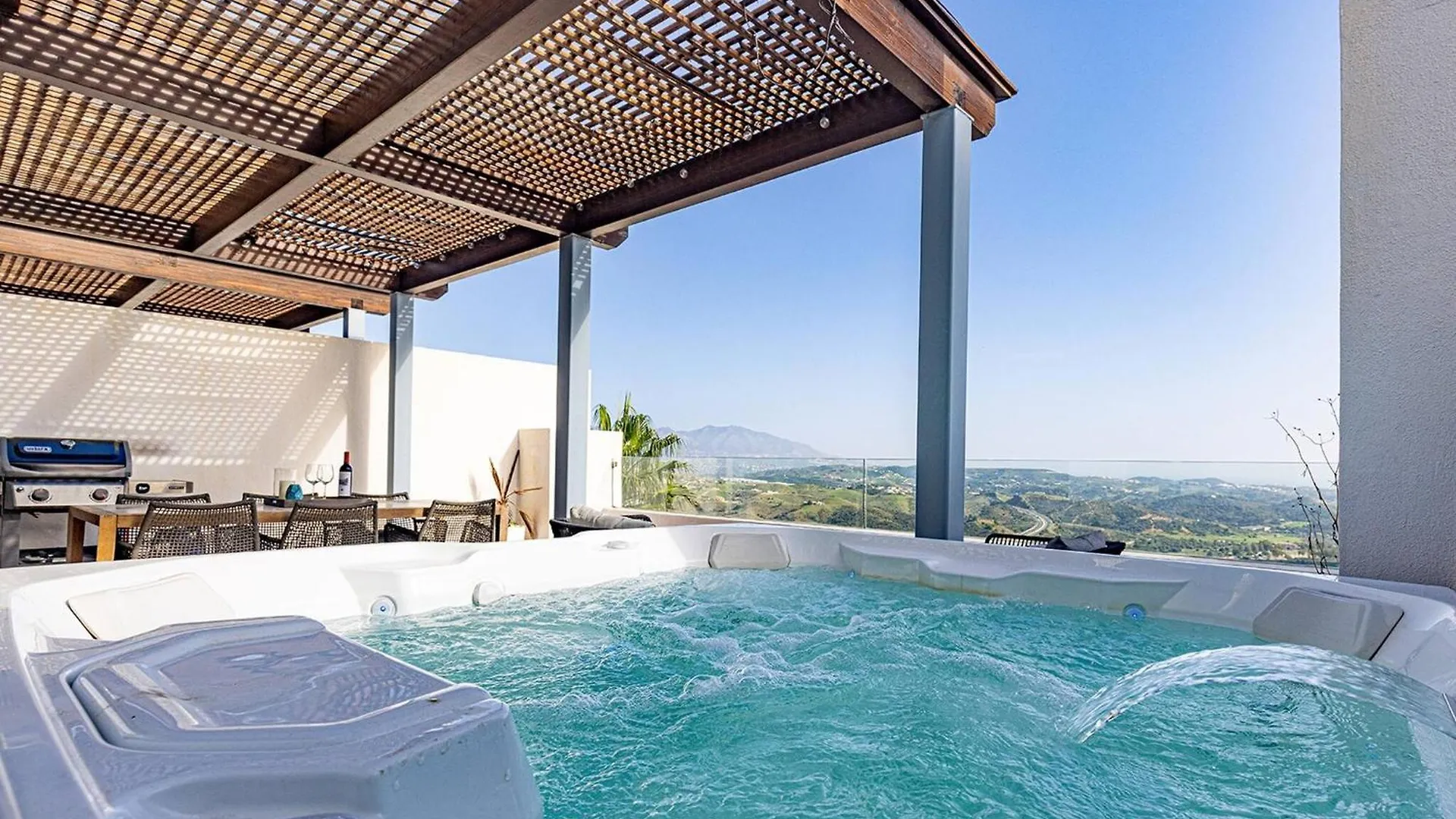 102 La Cala Hills Club 2 Bed Duplex Penthouse Sea Views And Hot Tub For Hire 35Eur Per Night location